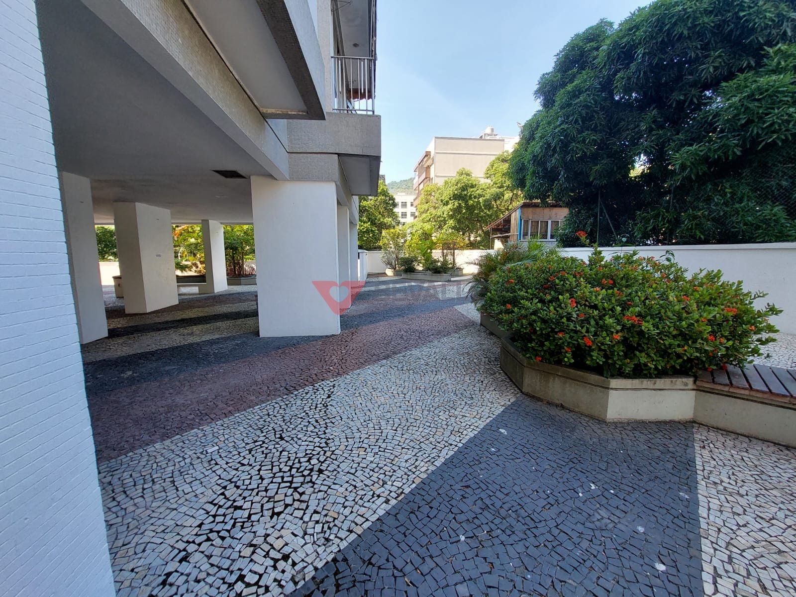 Apartamento à venda com 3 quartos, 1 suíte, 2 vagas e 100m² no Botafogo, Rio de Janeiro (RJ) — foto 18 de 27