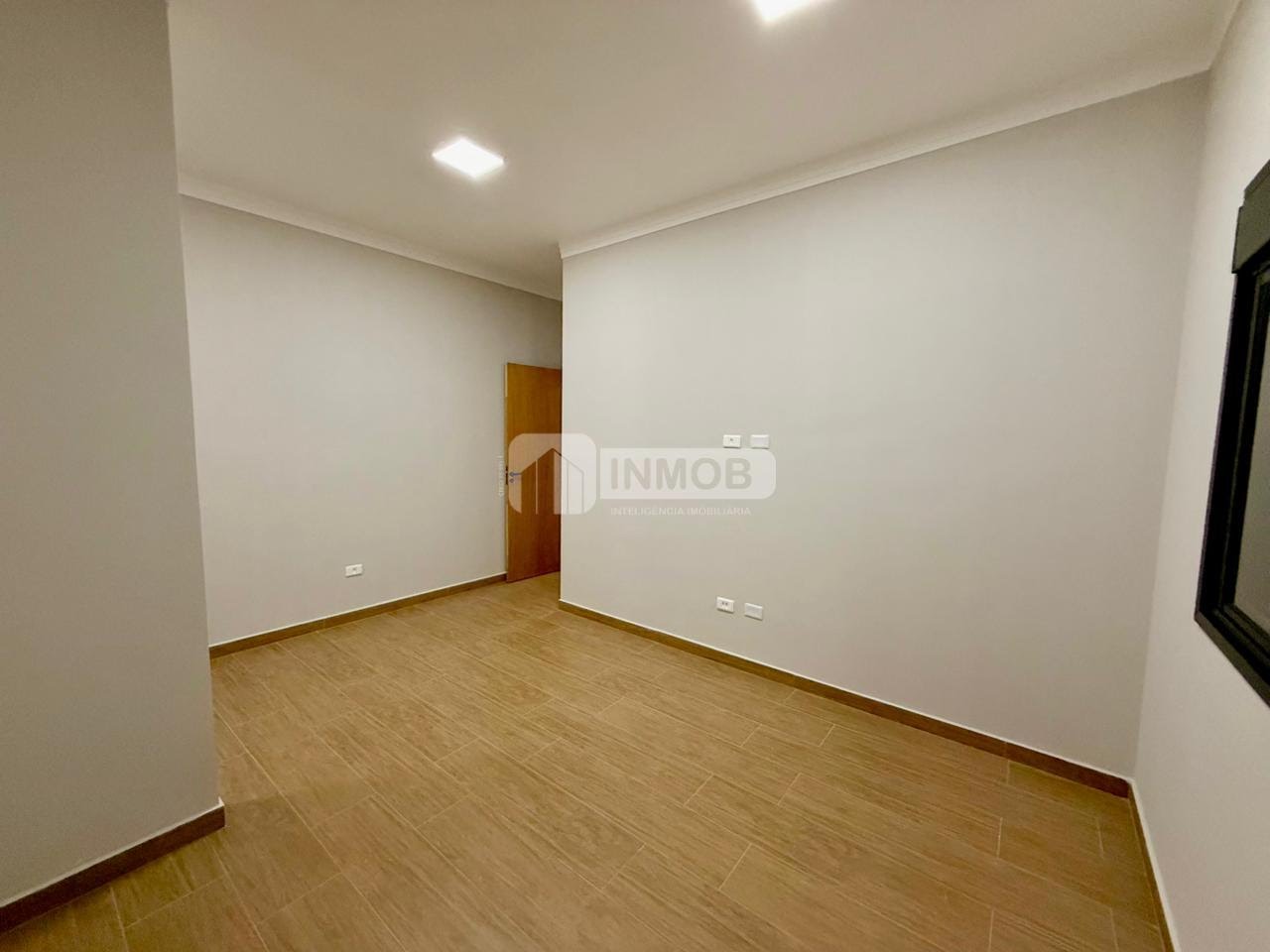 Casa à venda com 3 quartos, 1 suíte, 1 vaga e 172m² no Jardim Santana, Tremembé (SP) — foto 28 de 30