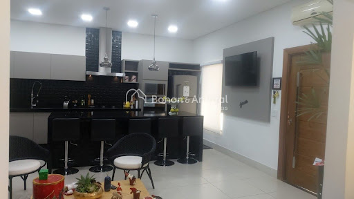Casa, 3 quartos, 220 m² - Foto 3