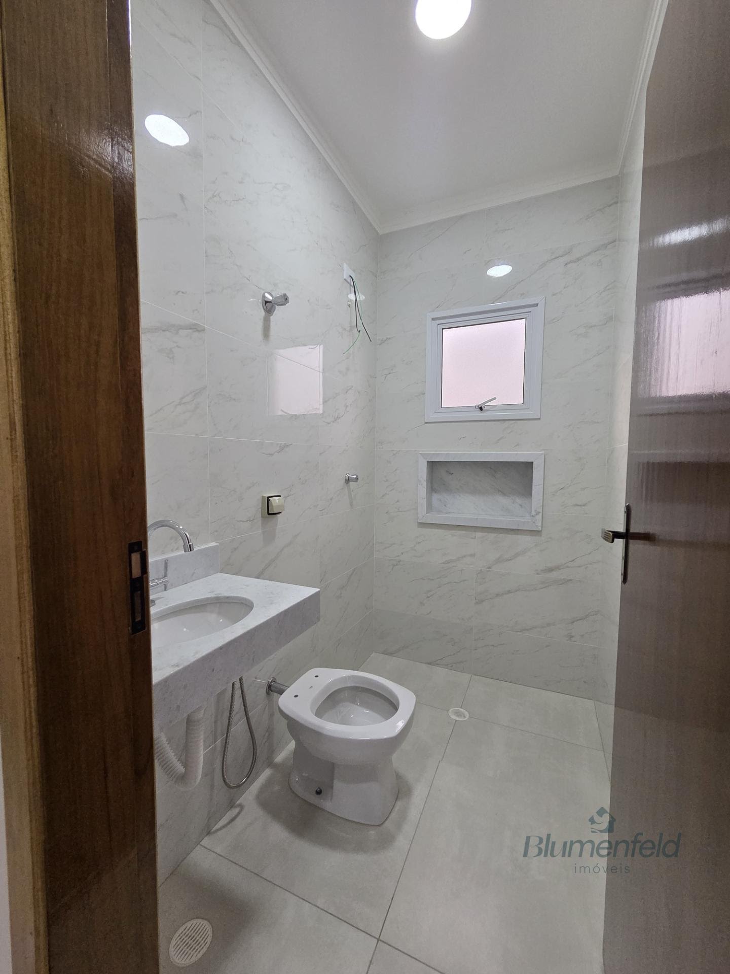 Casa à venda com 3 quartos, 3 suítes, 2 vagas e 114m² no Center Ville, Arujá (SP) — foto 16 de 27