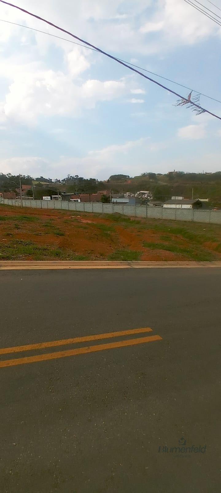 Terreno à venda com 447m² de terreno no Bairro do Portão, Arujá (SP) — foto 5 de 7