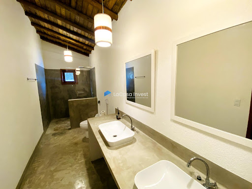 Casa 2 Dormitórios em Arraial d'Ajuda, Porto Seguro
