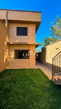 Casa Sobrado c/139,67 com 3 suítes em Jd. do Lago -Atibaia