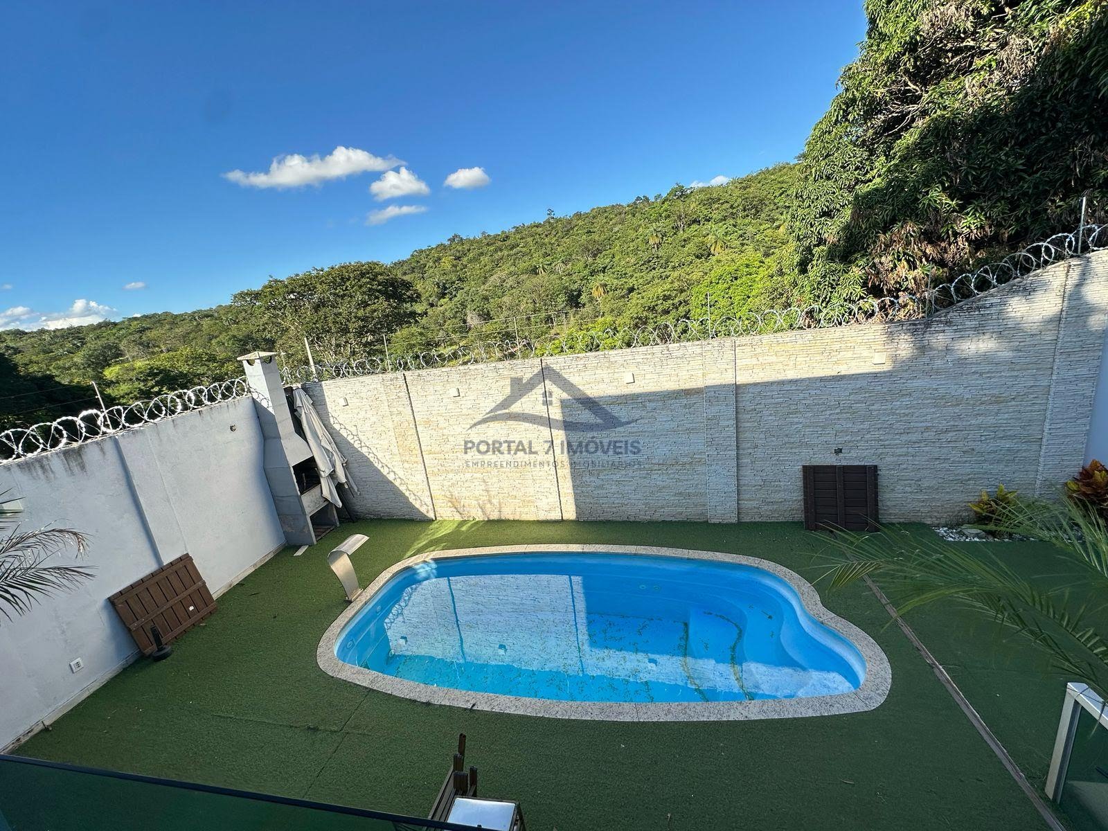 Casa à venda com 4 quartos, 1 suíte, 3 vagas e 300m² no Colorado, Sete Lagoas (MG) — foto 17 de 17