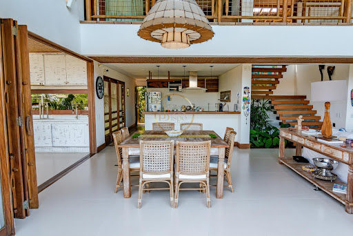 Casa de Luxo 4 Dormitórios em Centro Arraial - Porto Seguro