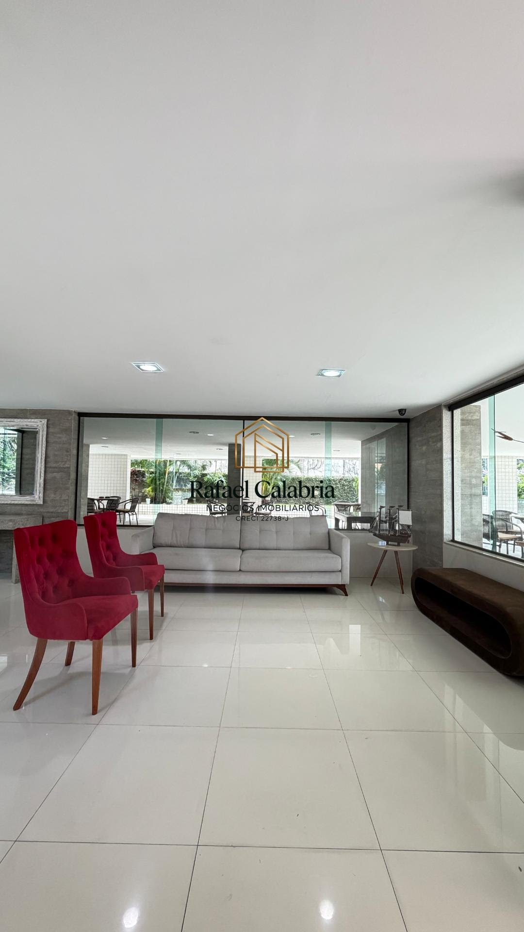Apartamento à venda com 4 quartos, 1 suíte, 2 vagas e 213m² no Aflitos, Recife (PE) — foto 3 de 30
