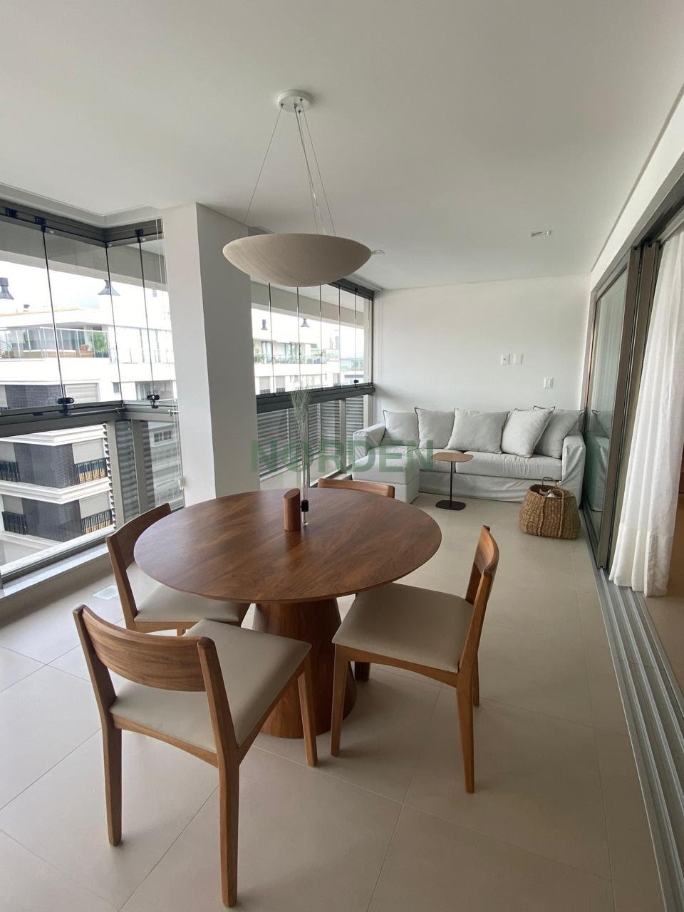 Apartamento de 273 m² com 3 quartos no Águas do Norte, Jurerê