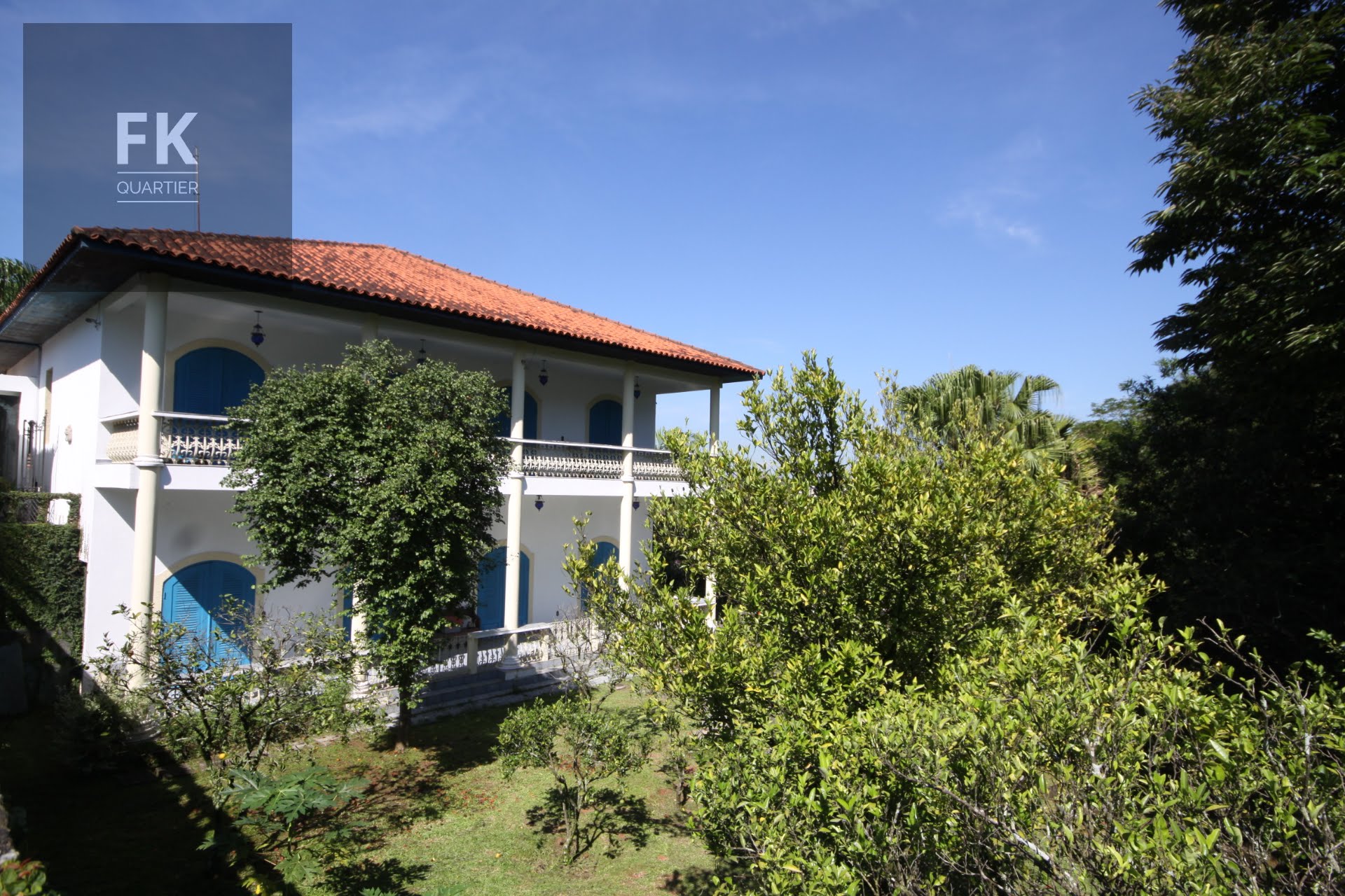 Casa à venda com 4 quartos, 4 suítes, 4 vagas e 1106m² no Chácaras do Peroba, Jandira (SP) — foto 2 de 24