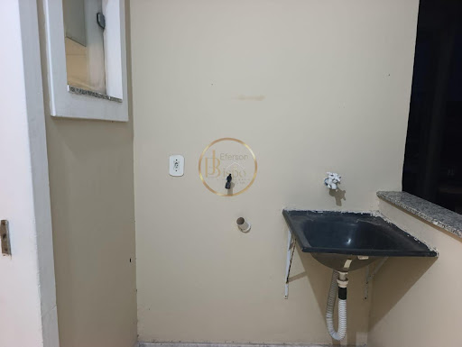Apartamento à Venda em Porto Seguro: 2 Dorms, 60m², R$270mil