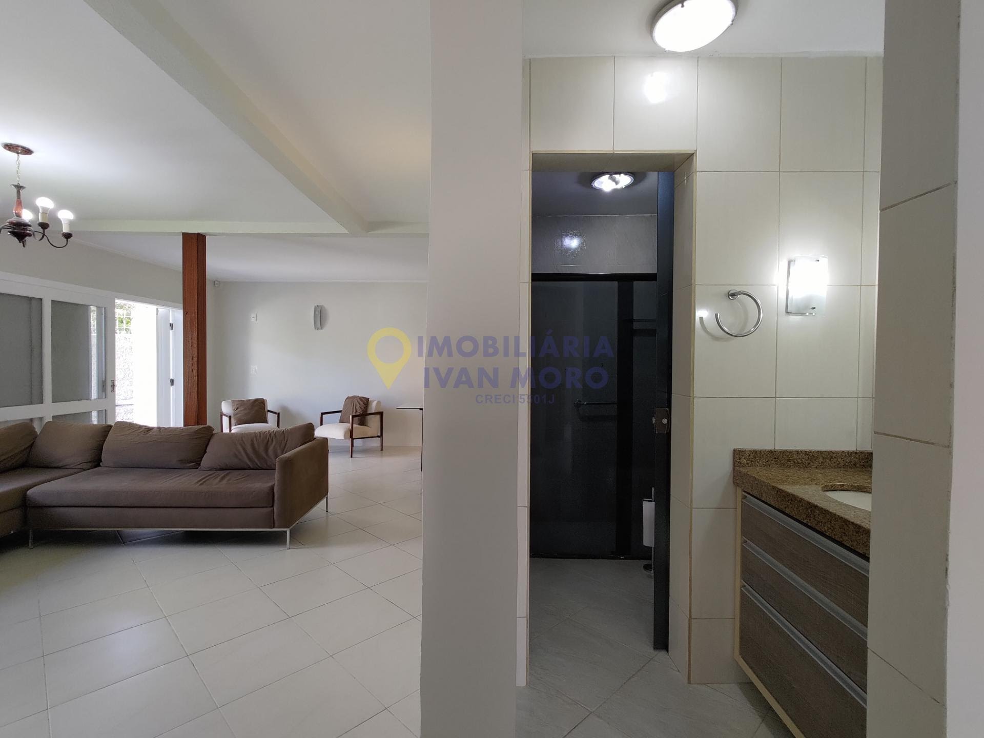 Casa para alugar com 3 quartos, 1 suíte e 3 vagas no Daniela, Florianópolis (SC) — foto 24 de 30