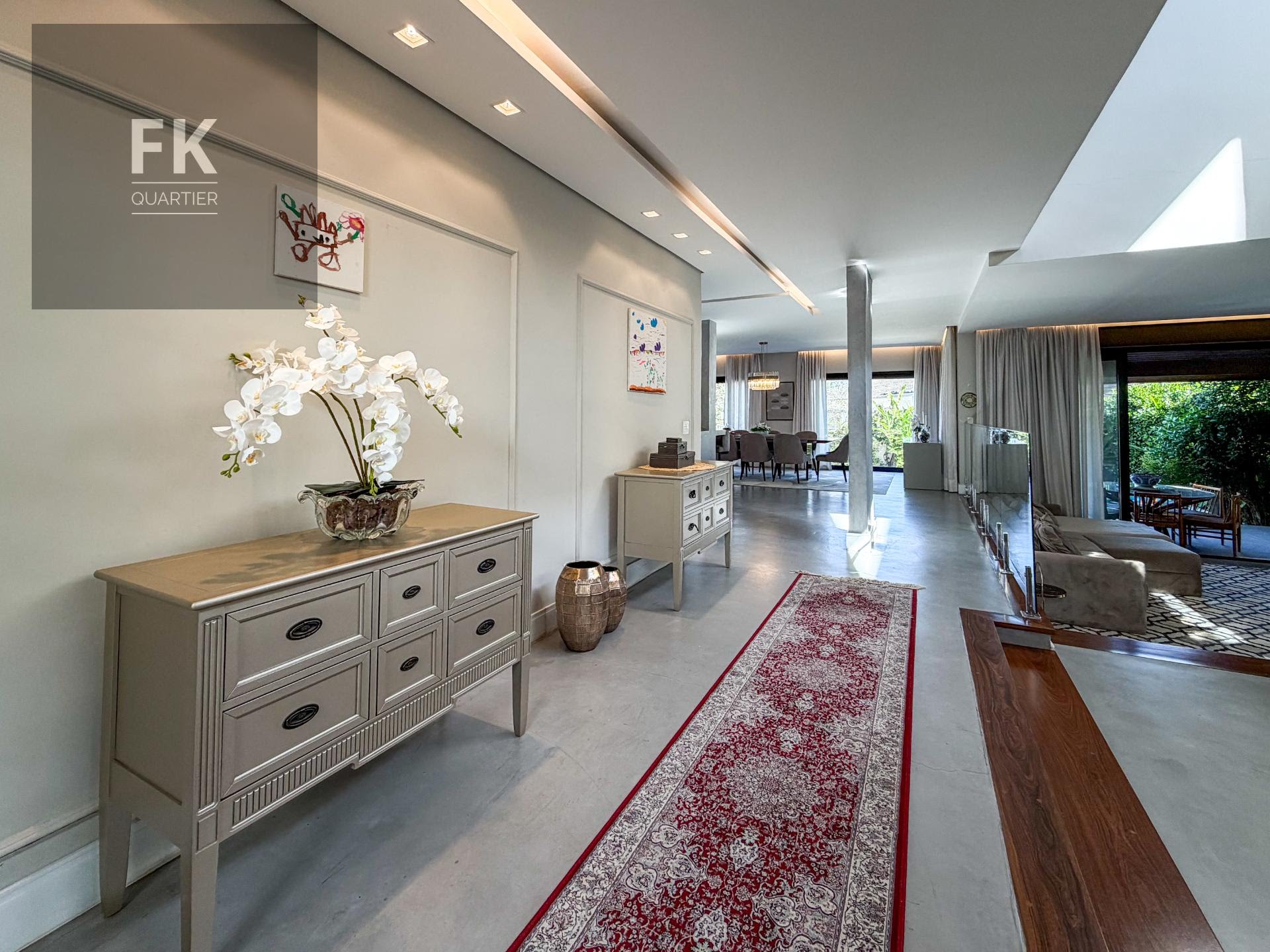 Casa à venda com 4 quartos, 2 suítes, 6 vagas e 400m² no Alphaville Residencial Dois, Barueri (SP) — foto 3 de 30