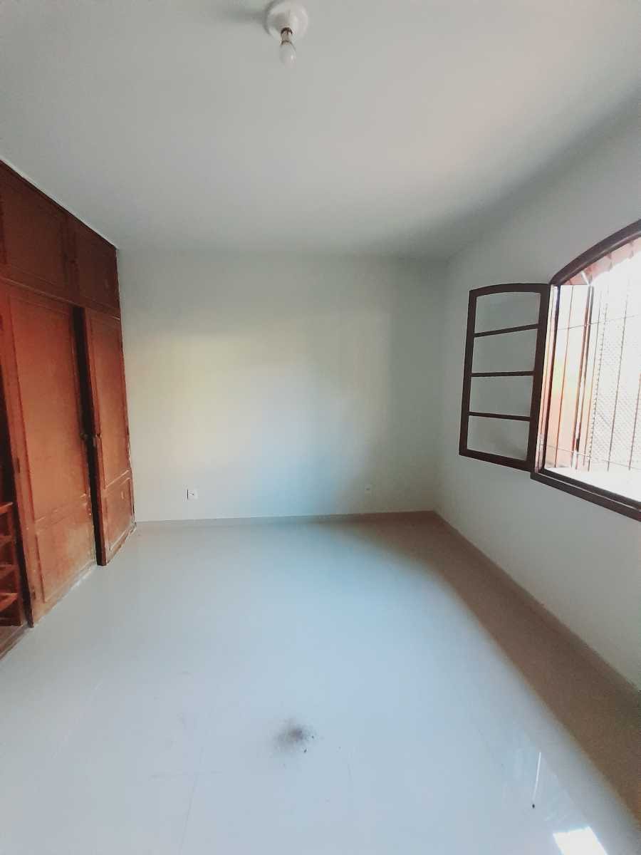 Casa à venda com 4 quartos, 1 suíte, 4 vagas e 270m² no São Geraldo, Santa Luzia (MG) — foto 5 de 27