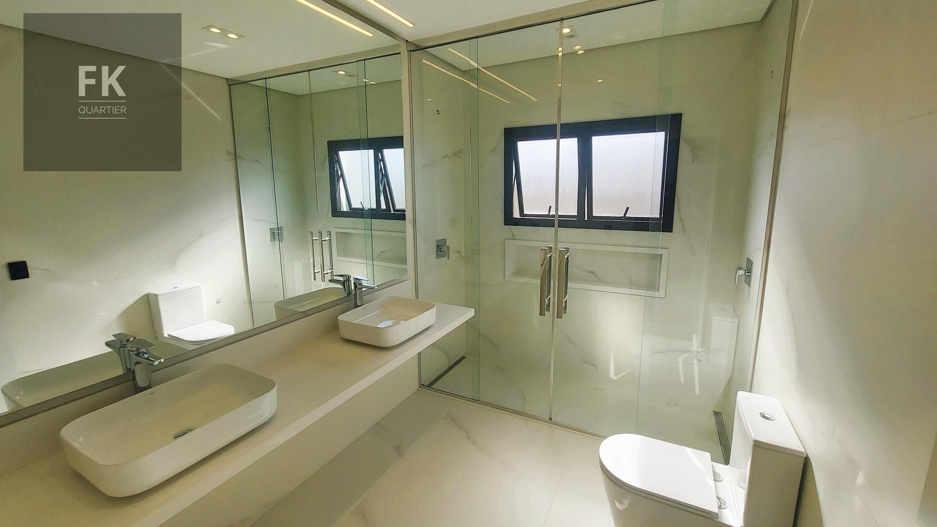 Casa à venda com 5 quartos, 5 suítes, 6 vagas e 518m² no Residencial Morada dos Lagos, Barueri (SP) — foto 25 de 30