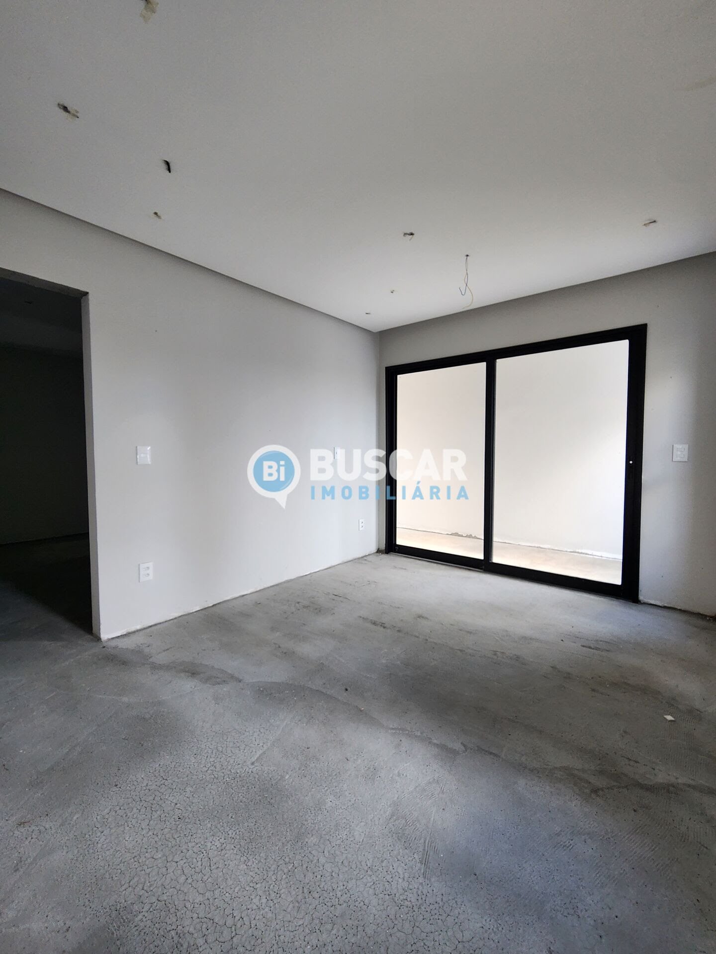 Casa à venda com 4 quartos, 4 suítes, 4 vagas e 400m² no Vale do Jacuípe, Feira de Santana (BA) — foto 19 de 21