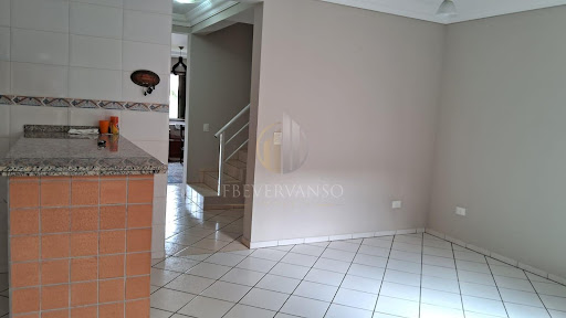 Sobrado  em Centro - Guaratuba, PR