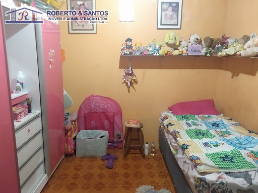 Dormitório 04