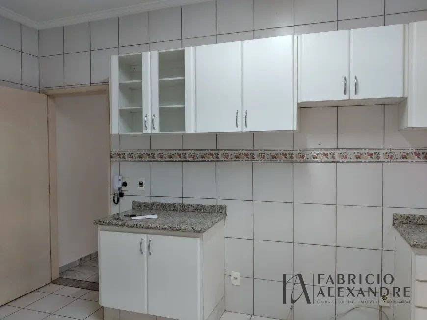 Casa à venda com 3 quartos, 3 suítes, 4 vagas e 226m² no Jardim Tarraf II, São José do Rio Preto (SP) — foto 10 de 10