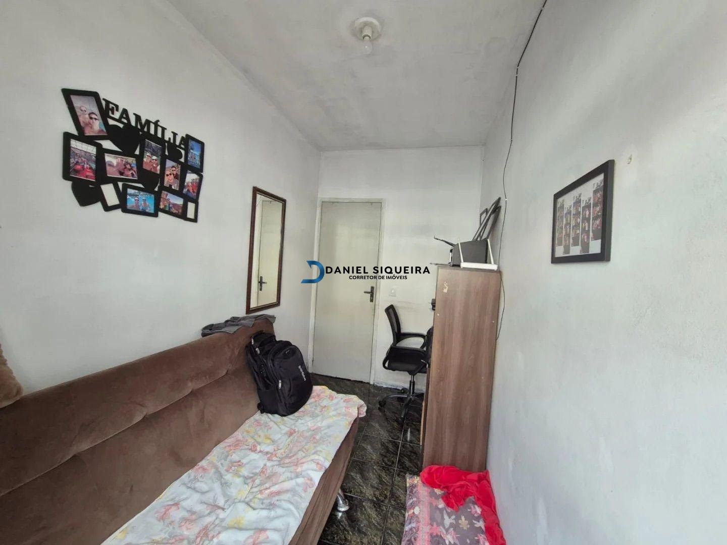 Casa à venda com 4 quartos, 2 banheiros, 4 vagas e 135m² no Centro, Biguaçu (SC) — foto 10 de 13