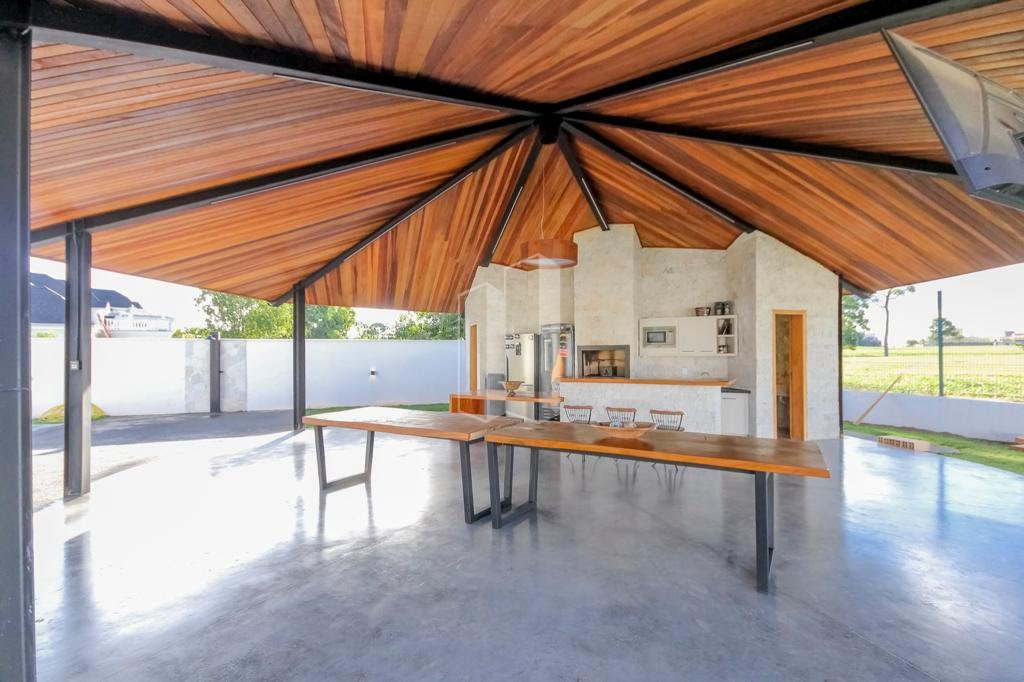 Casa à venda com 5 quartos, 5 suítes, 4 vagas e 615m² no Fazenda Vau das Pombas, Goiânia (GO) — foto 16 de 30