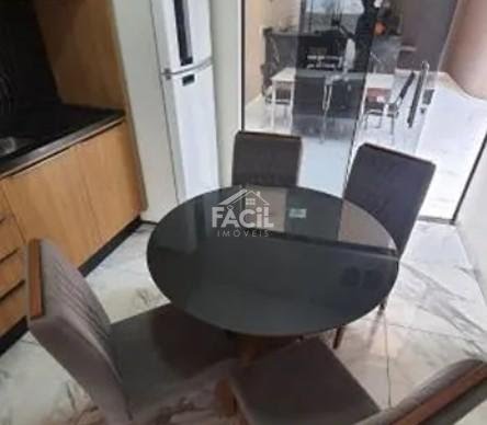 Casa à venda no Jardim Montevideu, 3 quartos, 161m²