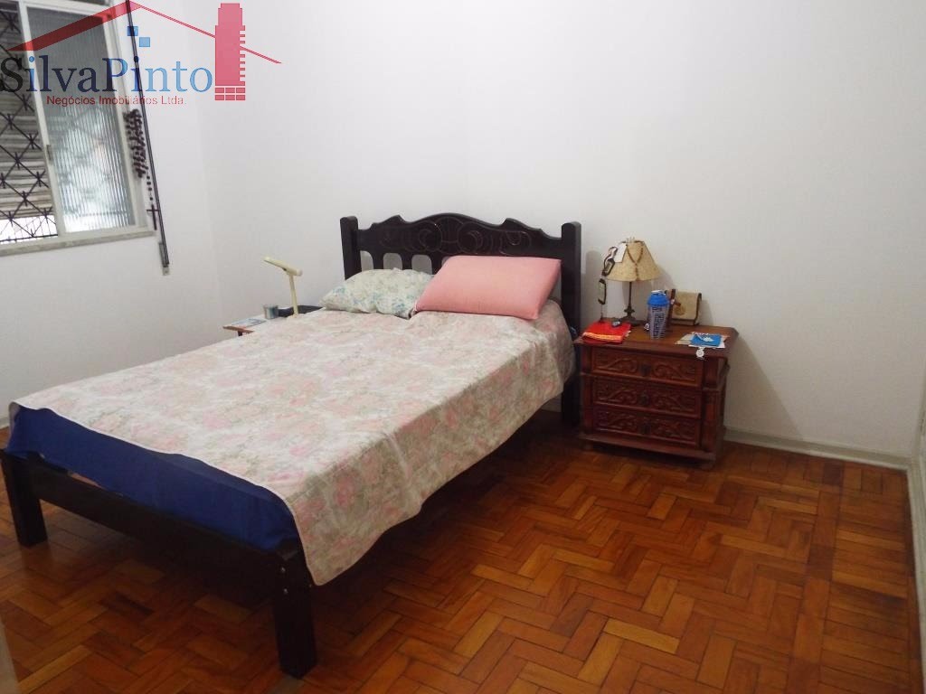 2º Dormitório (Suíte) e Armárioa Embutidos