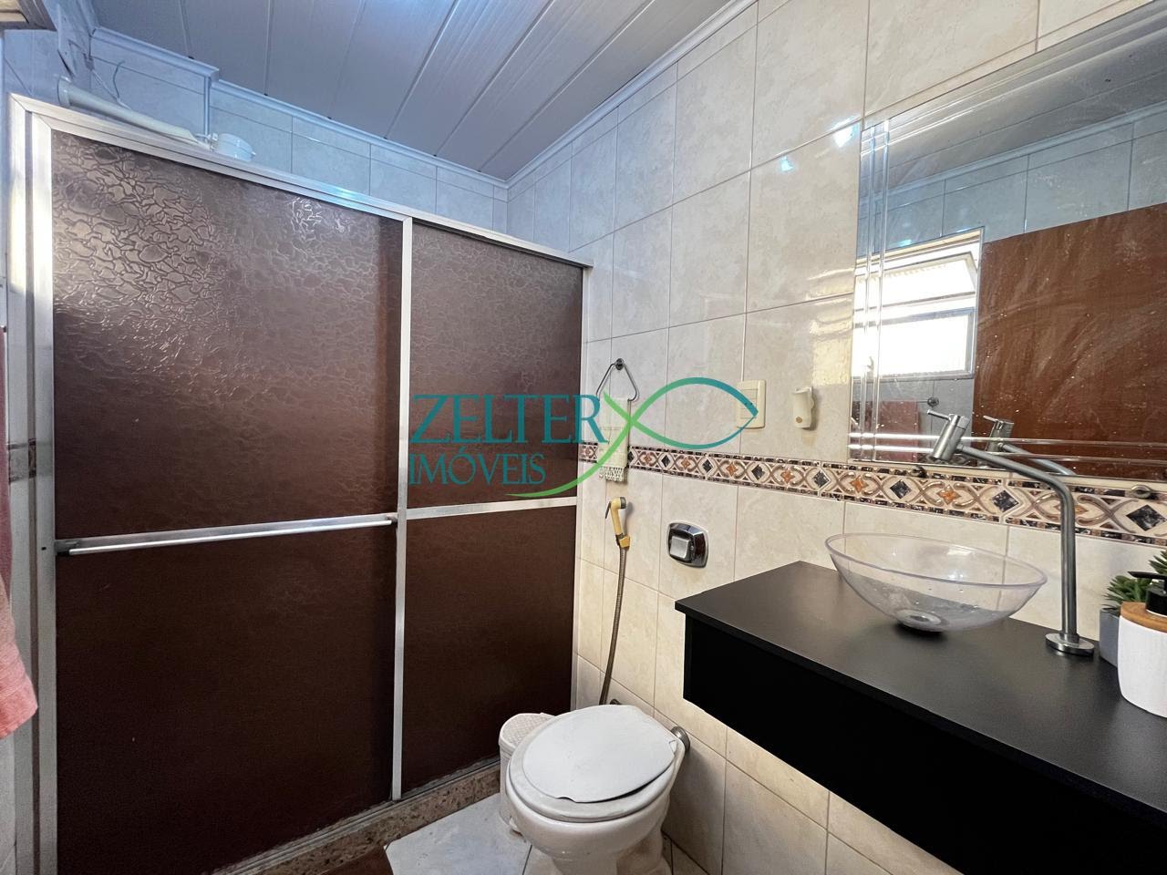 Casa à venda com 4 quartos, 2 suítes, 2 vagas e 251m² no Rocha Miranda, Rio de Janeiro (RJ) — foto 28 de 30