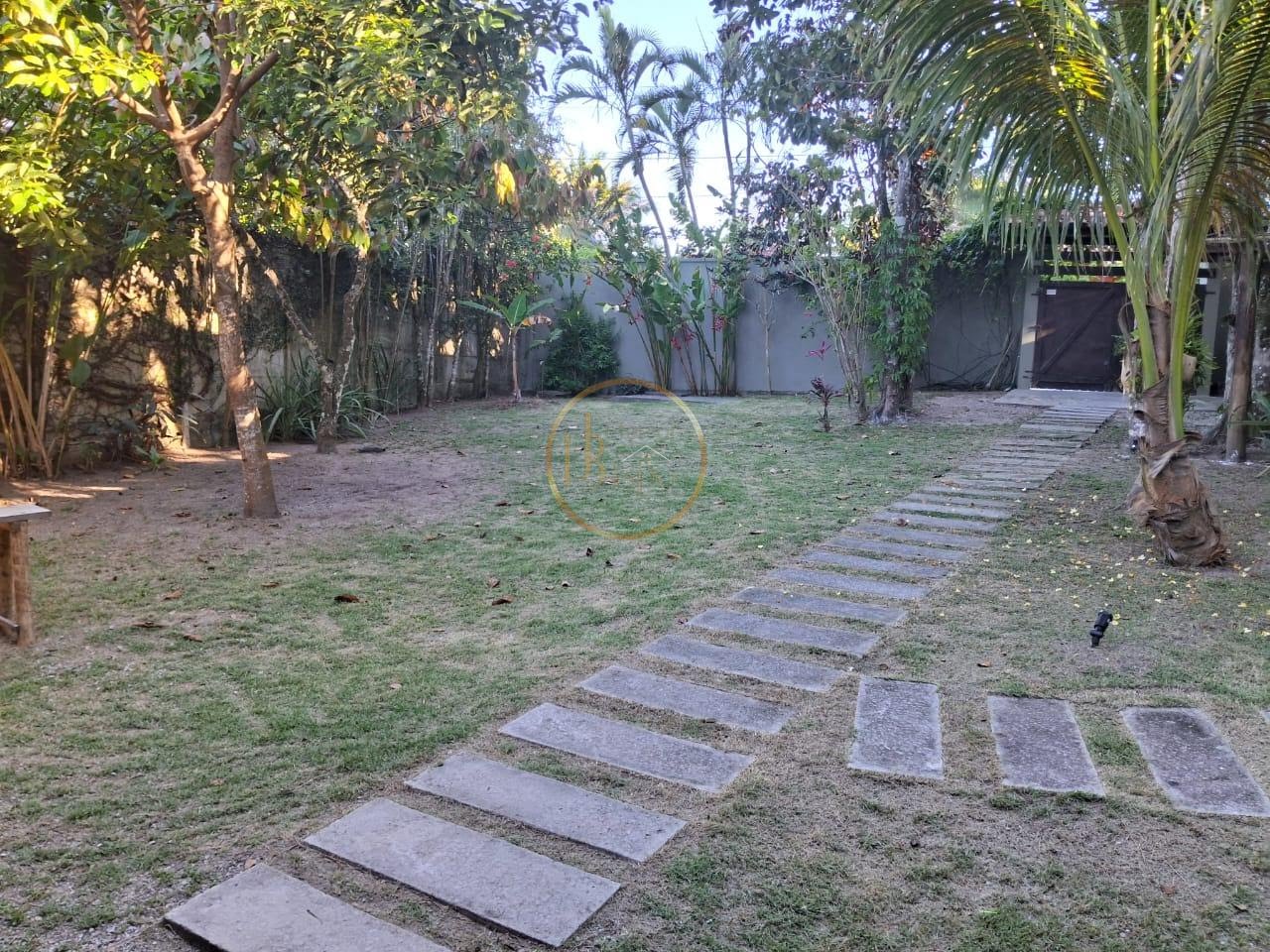 Casa à venda com 3 quartos, 3 suítes, 1 vaga e 135m² no Lot. Parracho, Porto Seguro (BA) — foto 9 de 11