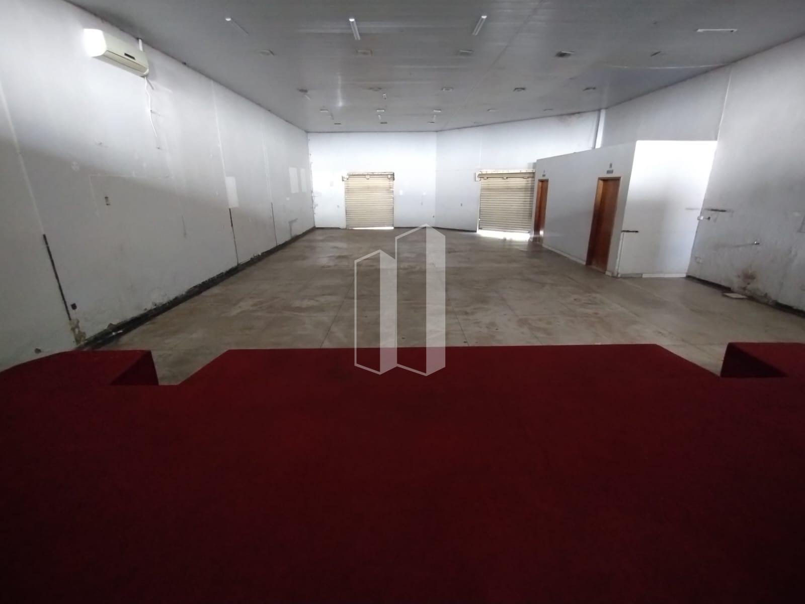 Comercial para alugar com 3 banheiros e 316m² no Setor Garavelo, Aparecida de Goiânia (GO) — foto 10 de 23