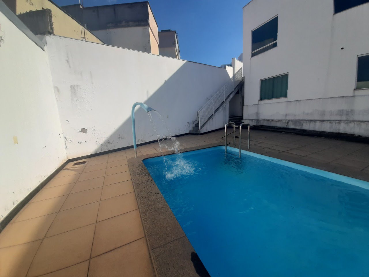 Casa à venda com 5 quartos, 4 banheiros, 5 vagas e 245m² no Sao Joao Batista (venda Nova), Belo Horizonte — foto principal