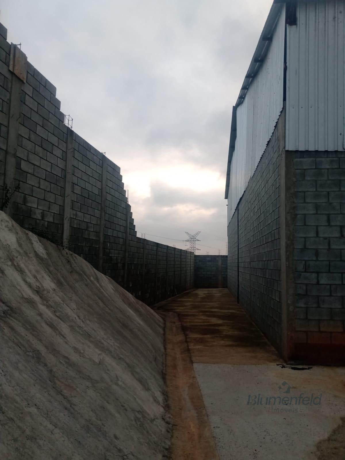 Comercial para alugar com 300m² no Veraneio Maracanã, Itaquaquecetuba (SP) — foto 13 de 29