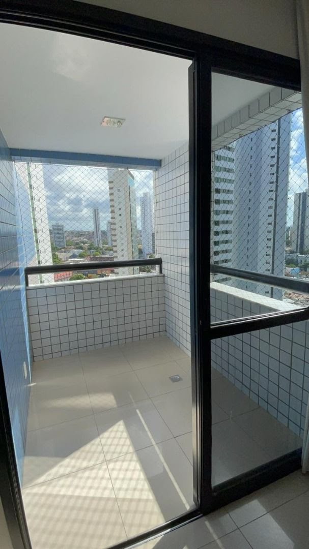 Apartamento à venda com 3 quartos, 1 suíte, 2 vagas e 97m² no Casa Forte, Recife (PE) — foto 20 de 30