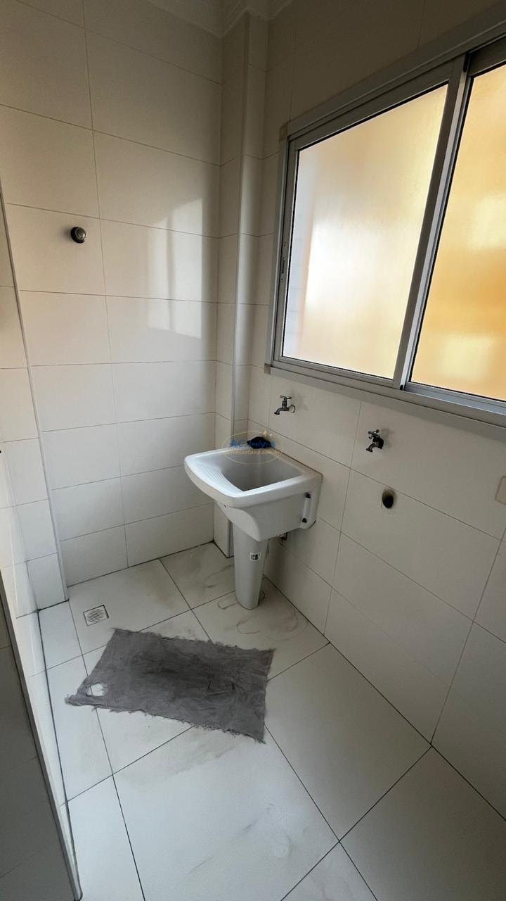 Apartamento para alugar com 2 quartos, 1 suíte, 2 vagas e 106m² no Vila Tupi, Praia Grande (SP) — foto 22 de 30