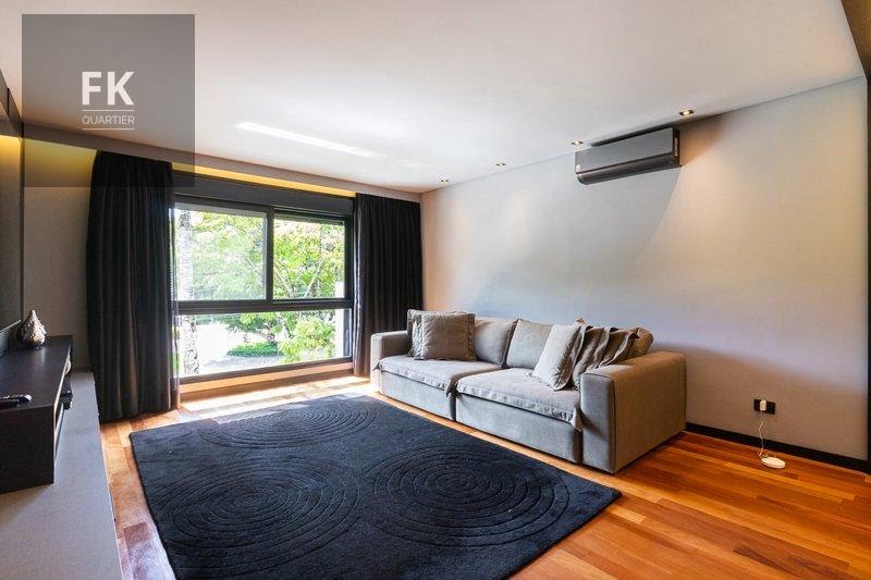 Casa à venda com 5 quartos, 5 suítes, 6 vagas e 548m² no Alphaville Residencial Zero, Barueri (SP) — foto 22 de 25