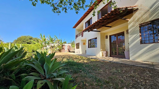 Casa 4 Quartos no Park Way - Um Paraíso Particular!