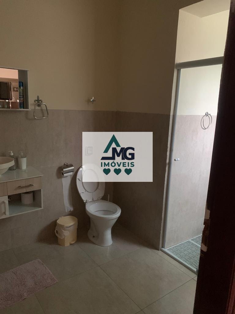 Casa à venda com 5 quartos, 2 suítes e 3 vagas no Alto Peró, Três Corações (MG) — foto 9 de 30