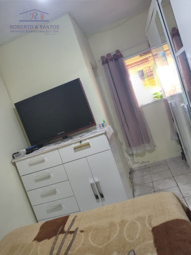 Dormitório 02