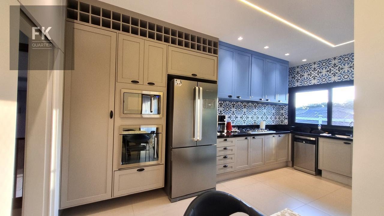 Casa à venda com 4 quartos, 4 suítes, 4 vagas e 360m² no Alphaville, Santana de Parnaíba (SP) — foto 10 de 30