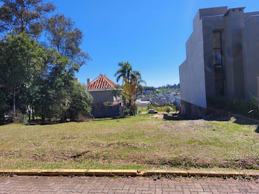 Terreno no Condomínio Belle Ville  -  Santa Cruz do Sul
