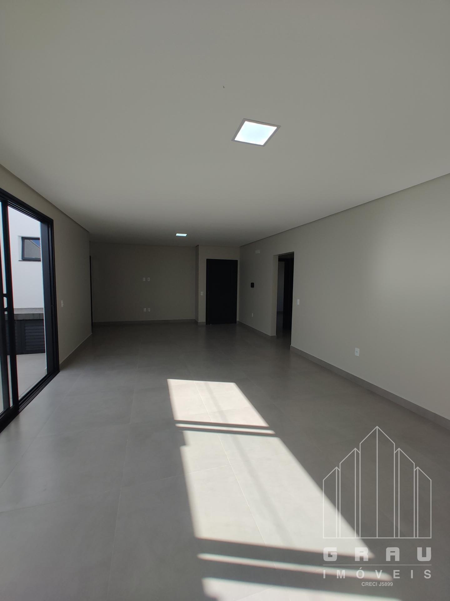 Casa Comercial em Vila Yolanda  -  Foz do Iguaçu