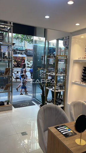 Loja para Alugar em Copacabana, 32m², 1 Banheiro – RJ