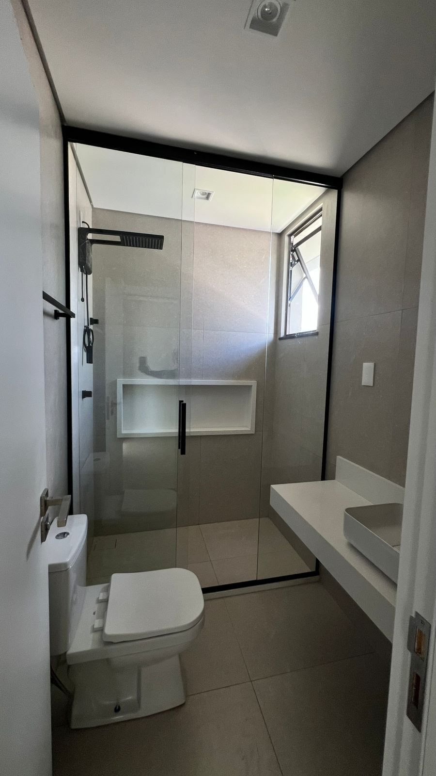 Casa à venda com 4 quartos, 3 suítes, 4 vagas e 268m² no Sim, Feira de Santana (BA) — foto 19 de 25
