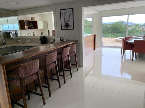 Casa à venda com 5 quartos e 5 suítes no Cacupé, Florianópolis (SC) — foto 12 de 22