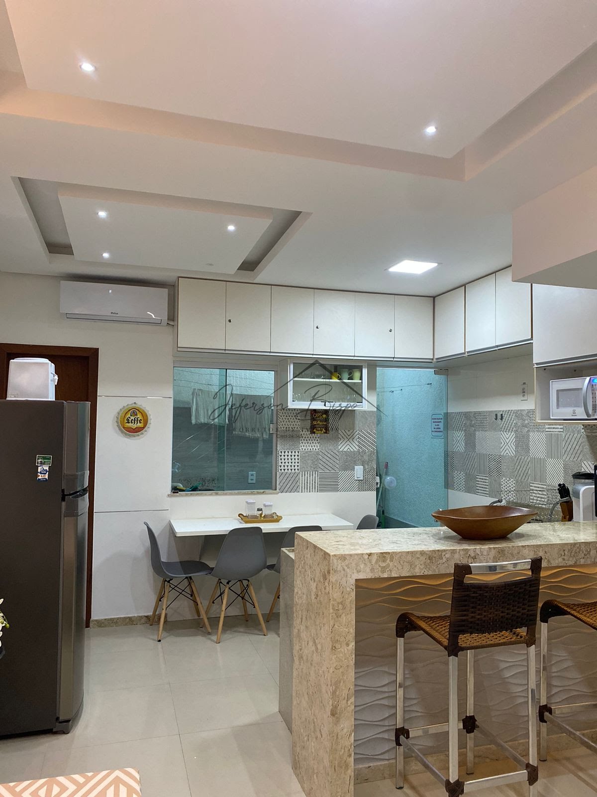 Apartamento à venda com 2 quartos, 2 banheiros, 1 vaga e 75m² no Taperapuan, Porto Seguro — foto principal