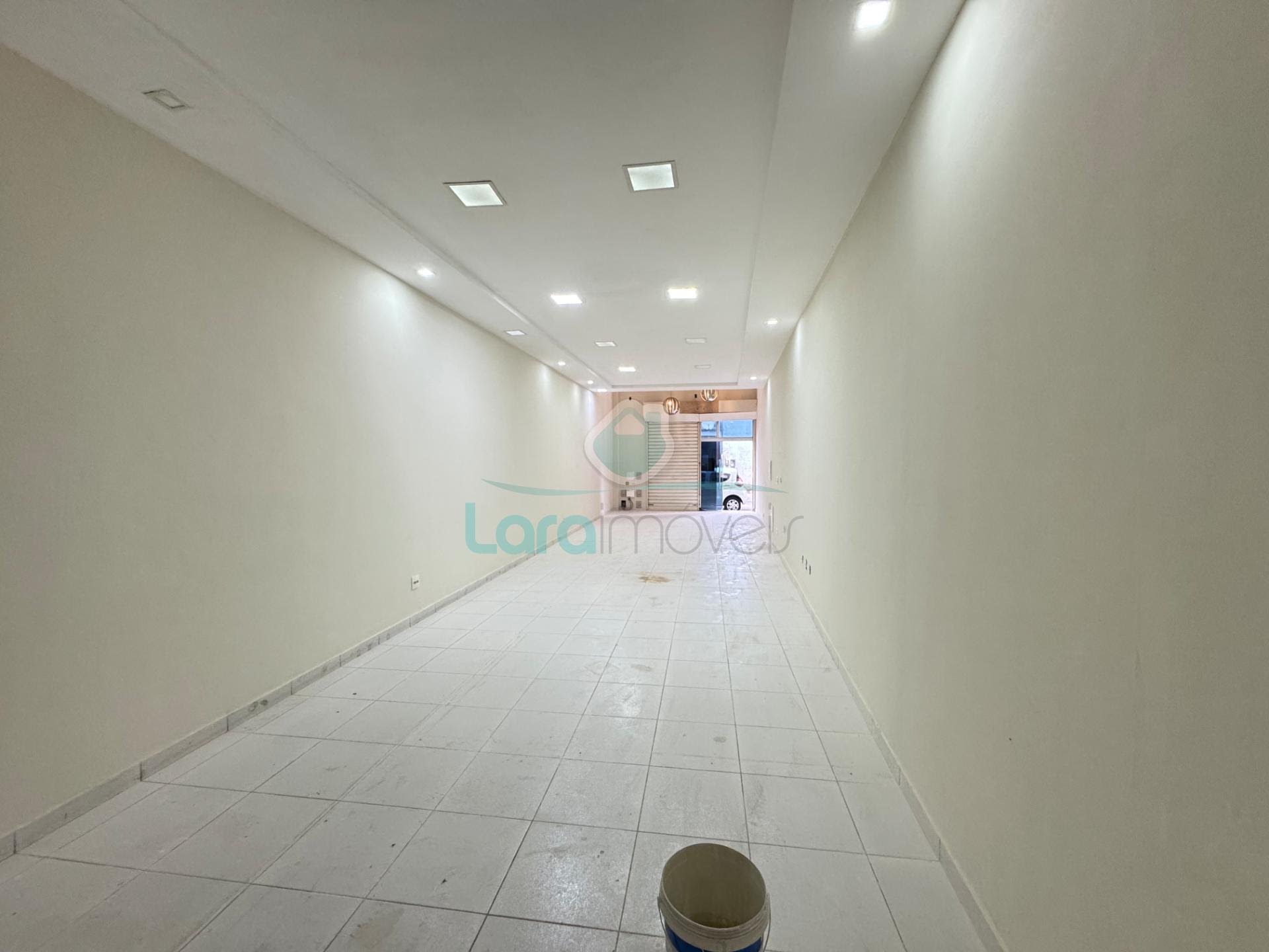 Comercial para alugar com 2 banheiros e 125m² no Centro, Macaé (RJ) — foto 10 de 17