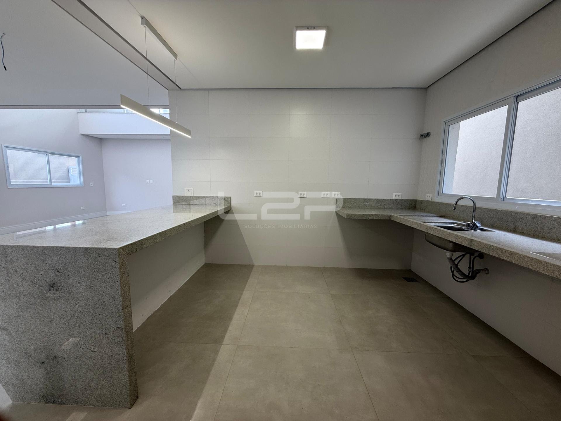 Casa à venda com 4 quartos, 3 suítes, 4 vagas e 253m² no Do Pinherinho, Itupeva (SP) — foto 10 de 30