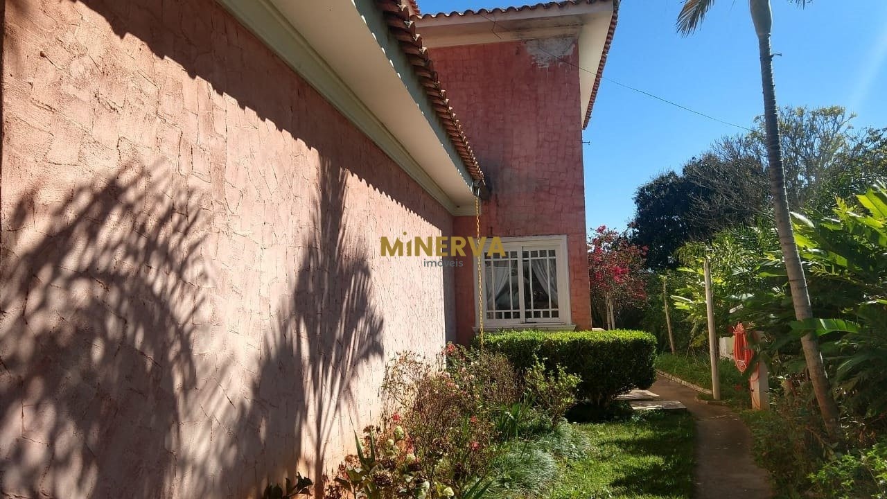 Casa à venda com 4 quartos, 3 banheiros, 2 vagas e 330m² no Vilarejo Cabreúva, Cabreúva (SP) — foto 5 de 17