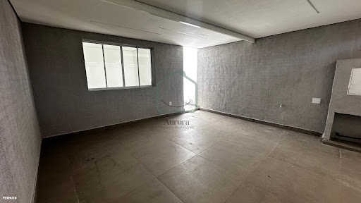 Casa à venda em Vila Amorim, Suzano: 125m², 2 dormitórios, 1 suíte, 2 banheiros por R$ 450 mil.