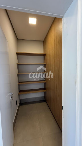 Casa em Condominio em Residencial e Empresarial Alphaville  -  Ribeirão Preto
