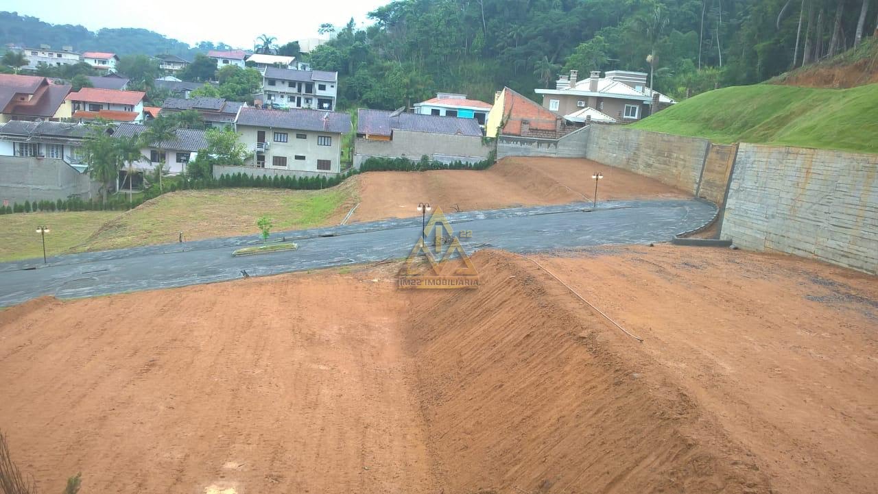 Terreno à venda com 236m² de terreno no Água Verde, Blumenau (SC) — foto 13 de 17