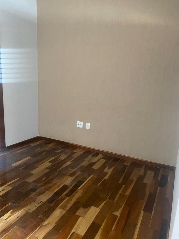Casa à venda com 3 quartos, 1 suíte, 2 vagas e 180m² no São João Batista, Belo Horizonte (MG) — foto 11 de 22